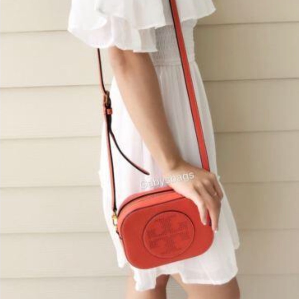 NWT Tory Burch Perforated Small Crossbody Orange - Picture 1 of 8